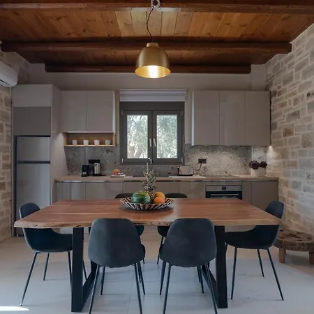 Villa Thyme *